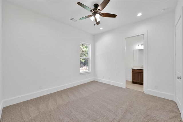 136 Grand View, Huntsville, TX 77340