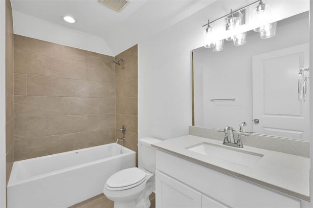 136 Grand View, Huntsville, TX 77340