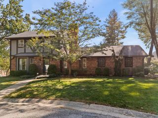 108 DEFOE CT, Columbia, MO 65203