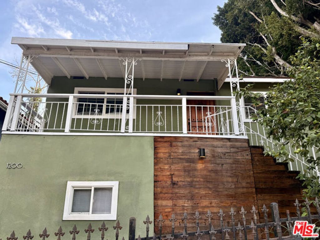 1200 Laveta Terrace, Los Angeles, CA 90026