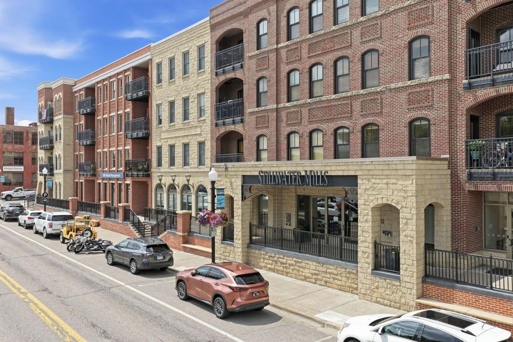 350 Main Street N 446, Stillwater, MN 55082 — photo 2