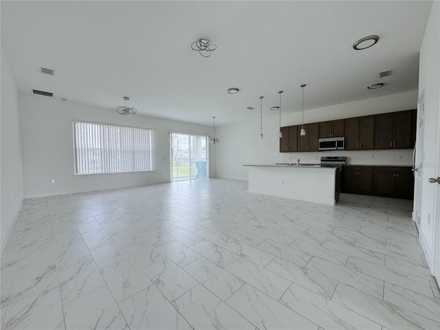 725 DENNIS STREET, Orlando, FL 32807