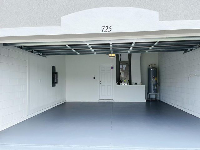 725 DENNIS STREET, Orlando, FL 32807