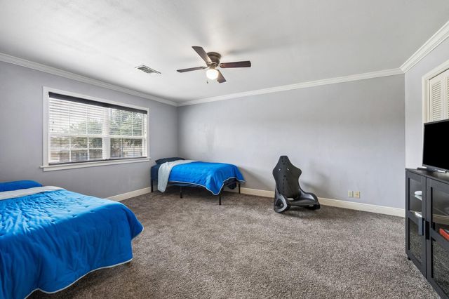 1003 Eagle Lake Road, Sealy, TX 77474