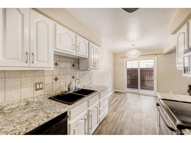 9787 Lane St, Thornton, CO 80260
