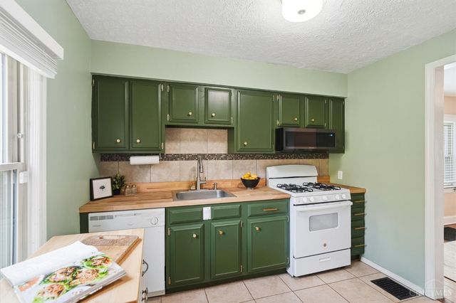 3702 Brotherton Road, Cincinnati, OH 45209