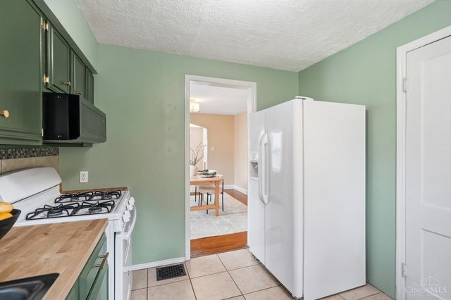 3702 Brotherton Road, Cincinnati, OH 45209