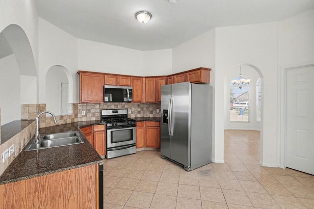 18439 Sunrise Oaks Court, Montgomery, TX 77316