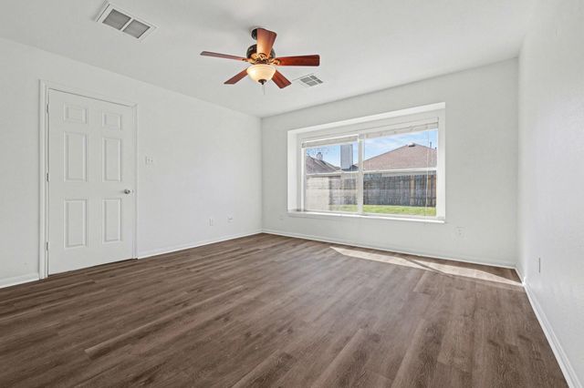 18439 Sunrise Oaks Court, Montgomery, TX 77316