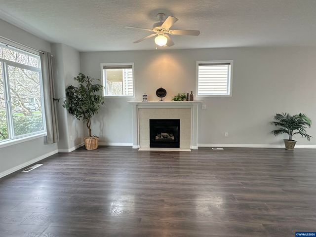 6260 SW Arbor Grove Dr, Corvallis, OR 97333