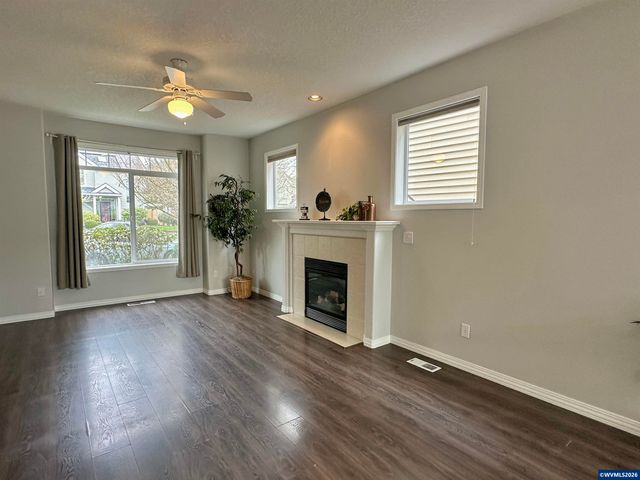 6260 SW Arbor Grove Dr, Corvallis, OR 97333