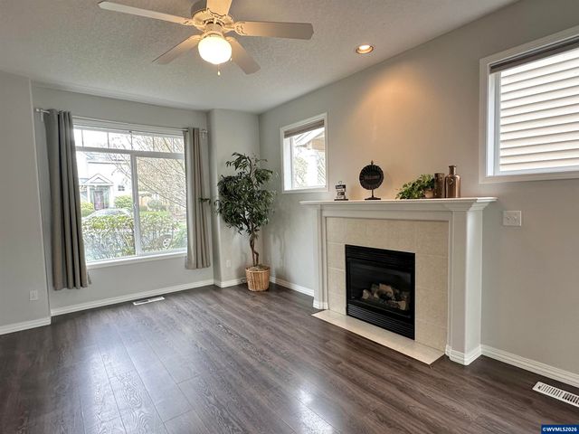 6260 SW Arbor Grove Dr, Corvallis, OR 97333