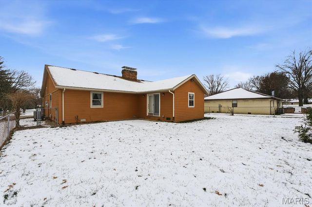 505 Abby Lane, Swansea, IL 62226