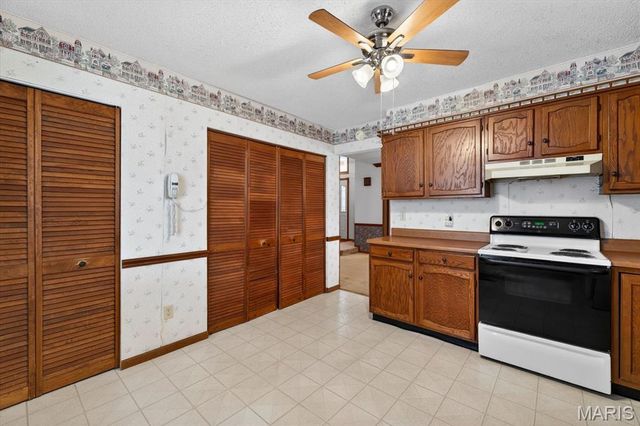 505 Abby Lane, Swansea, IL 62226