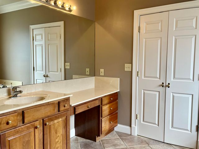 3640 Barrow Wood Lane, Lexington, KY 40502