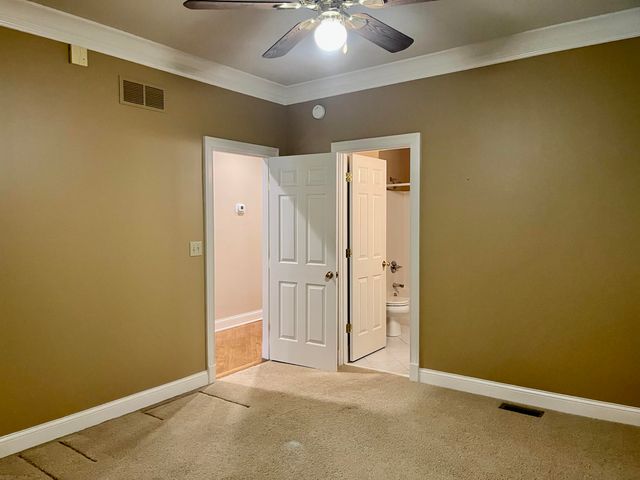 3640 Barrow Wood Lane, Lexington, KY 40502