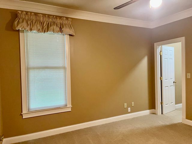 3640 Barrow Wood Lane, Lexington, KY 40502