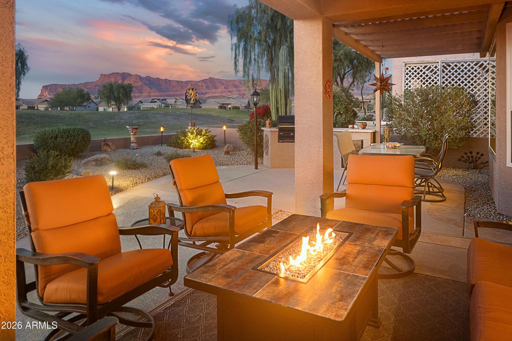 6356 S GINTY Drive, Gold Canyon, AZ 85118