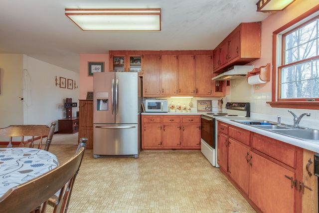 80 S Bow Road, Bow, NH 03304