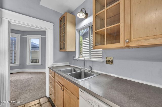 363 Roberts Street, Reno, NV 89502