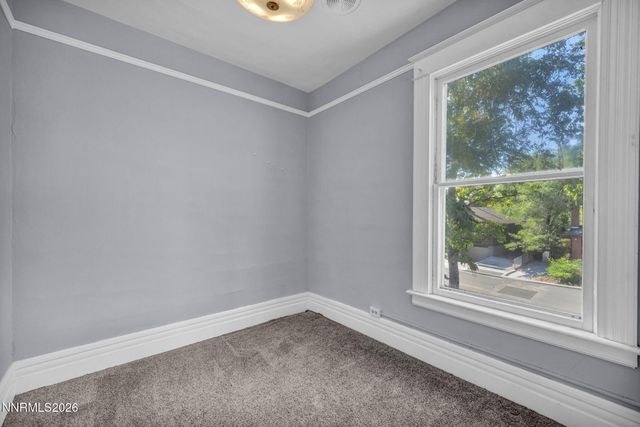 363 Roberts Street, Reno, NV 89502