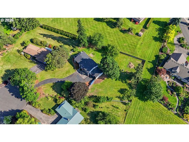 22892 Se BELMONT Ct, Damascus, OR 97089