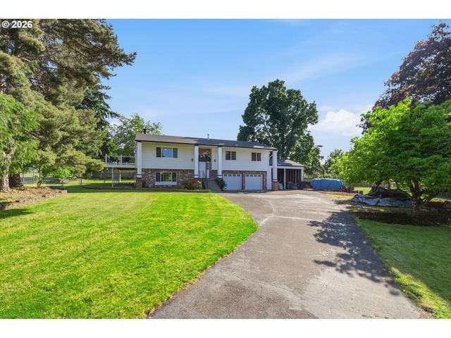 22892 Se BELMONT Ct, Damascus, OR 97089