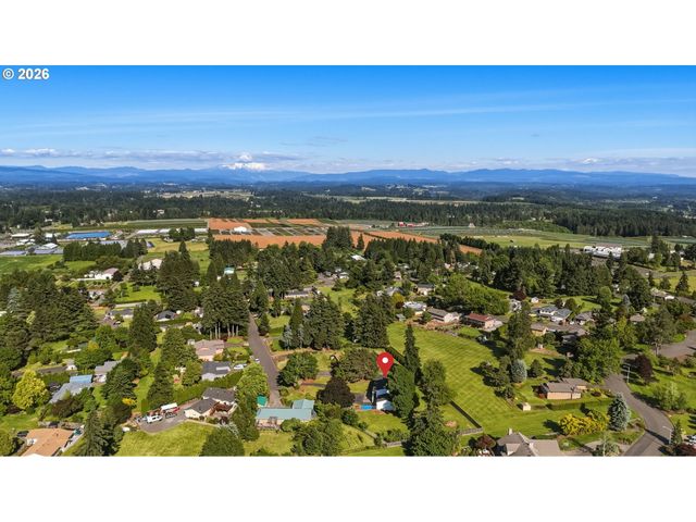 22892 Se BELMONT Ct, Damascus, OR 97089