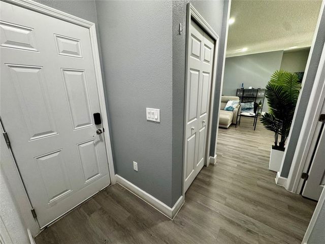 32831 FOREST AVENUE, Leesburg, FL 34788