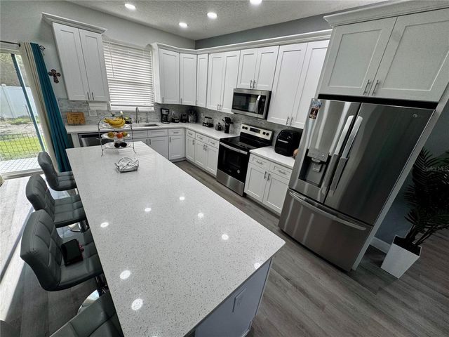32831 FOREST AVENUE, Leesburg, FL 34788