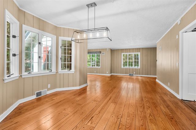 5315 Angling Road, Portage, MI 49024
