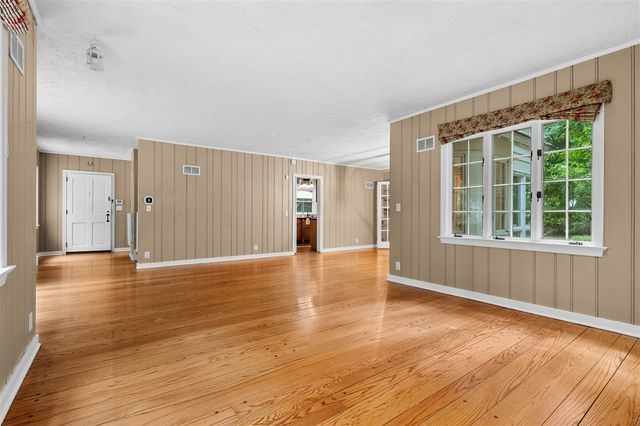 5315 Angling Road, Portage, MI 49024