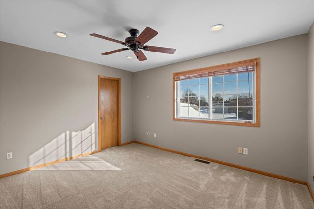 14757 Excelsior Lane 105, Apple Valley, MN 55124