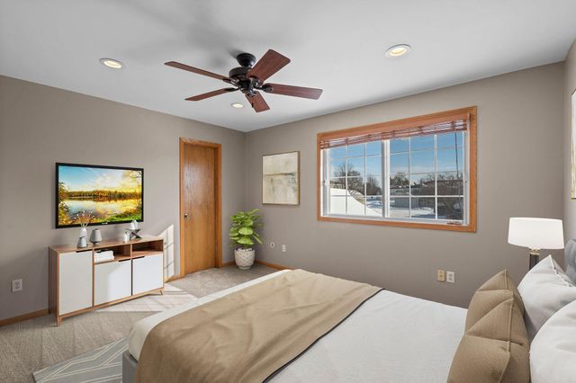 14757 Excelsior Lane 105, Apple Valley, MN 55124