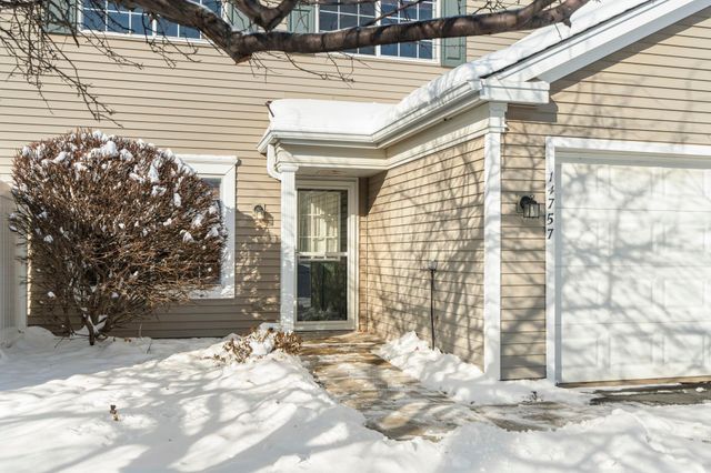 14757 Excelsior Lane 105, Apple Valley, MN 55124