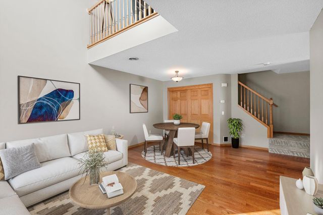 14757 Excelsior Lane 105, Apple Valley, MN 55124