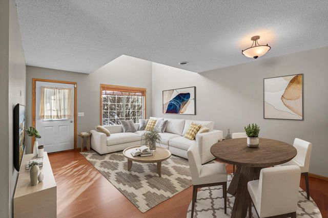 14757 Excelsior Lane 105, Apple Valley, MN 55124