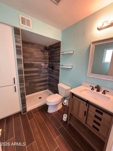 2807 N DAKOTA Street, Chandler, AZ 85225