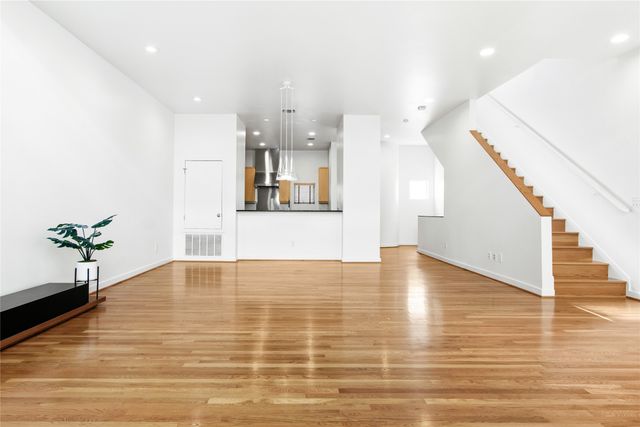 4022 Travis Street C, Dallas, TX 75204