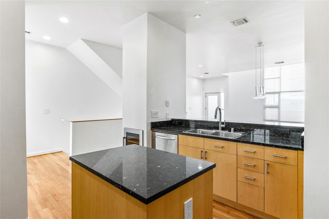 4022 Travis Street C, Dallas, TX 75204