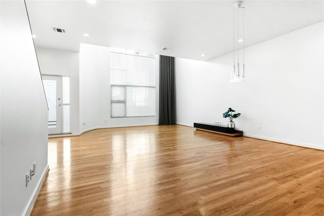 4022 Travis Street C, Dallas, TX 75204