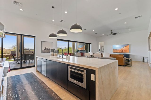 17245 E DESERT VISTA Trail, Rio Verde, AZ 85263