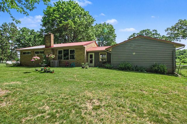 6025 Zimmer Road, Haslett, MI 48840