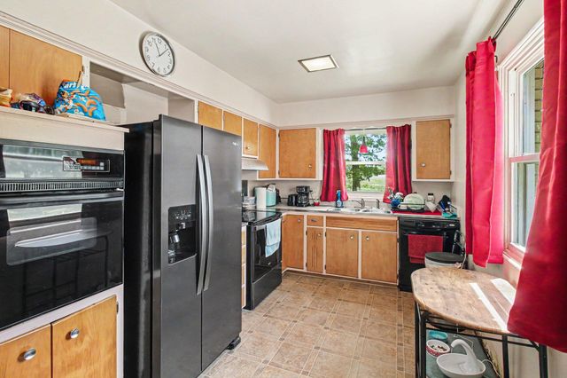 6025 Zimmer Road, Haslett, MI 48840