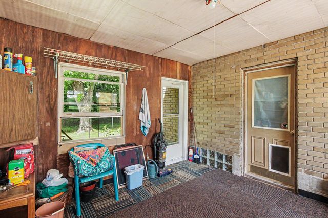 6025 Zimmer Road, Haslett, MI 48840