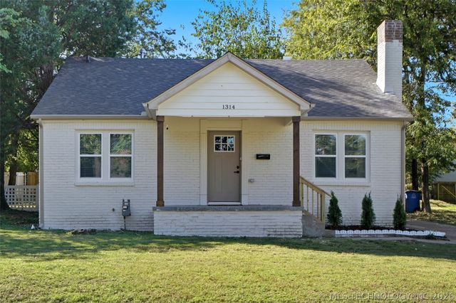 1314 S College Avenue, Tulsa, OK 74104