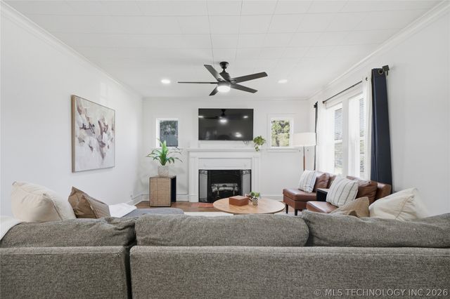 1314 S College Avenue, Tulsa, OK 74104