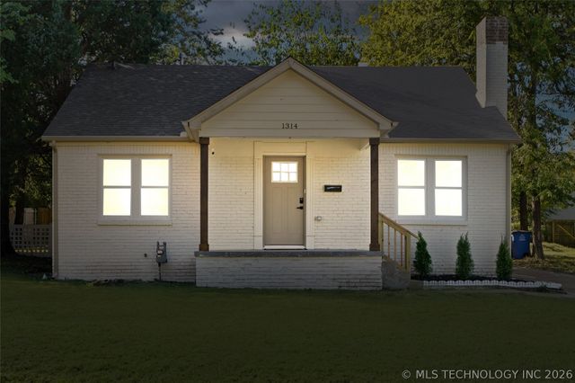 1314 S College Avenue, Tulsa, OK 74104