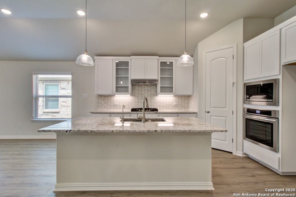 11131 Fruit Dove Trail, San Antonio, TX 78249