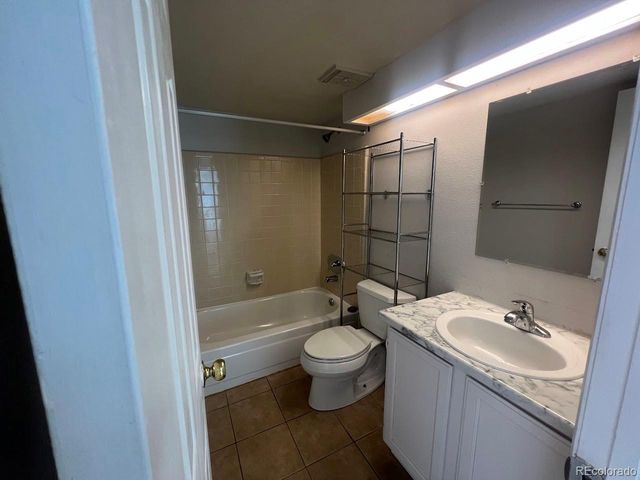 4044 S Carson Street F, Aurora, CO 80014